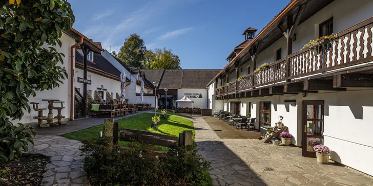 Relax pri Českom Krumlove: luxusný statok s vlastným pivovarom a čokoládovňou, strava a bazén