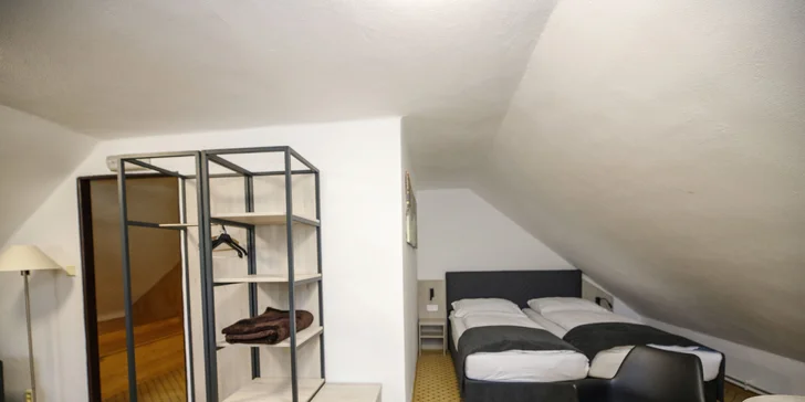 Relax pri Českom Krumlove: luxusný statok s vlastným pivovarom a čokoládovňou, strava a bazén