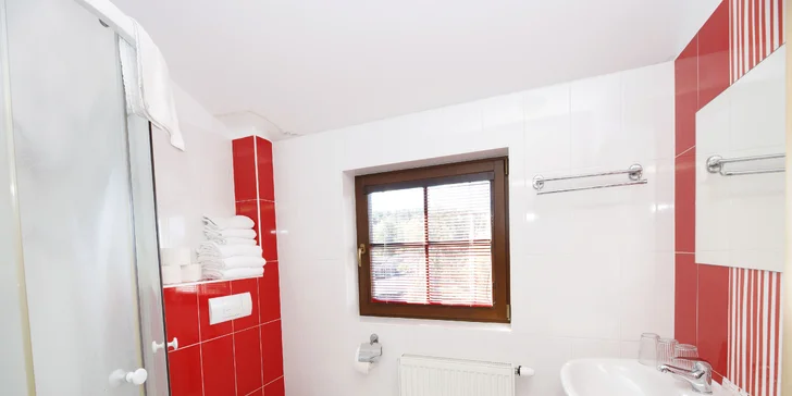 Relax pri Českom Krumlove: luxusný statok s vlastným pivovarom a čokoládovňou, strava a bazén