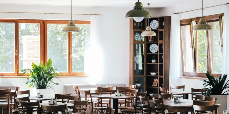 Dovolenka v prírode Jizeriek pre dvoch aj rodinu: plná penzia a neobmedzený wellness