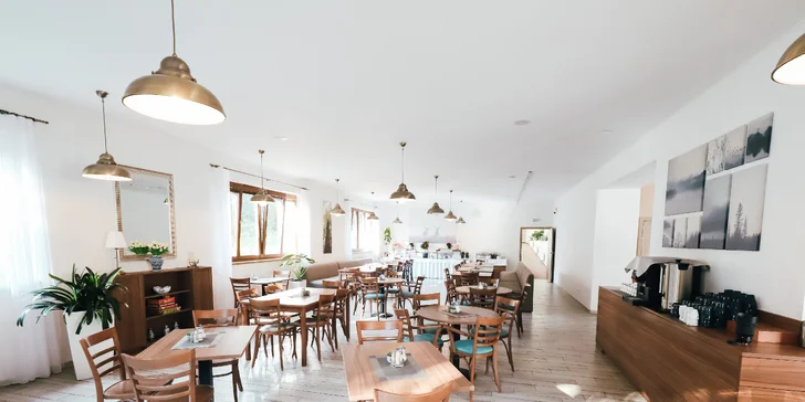 Dovolenka v prírode Jizeriek pre dvoch aj rodinu: plná penzia a neobmedzený wellness