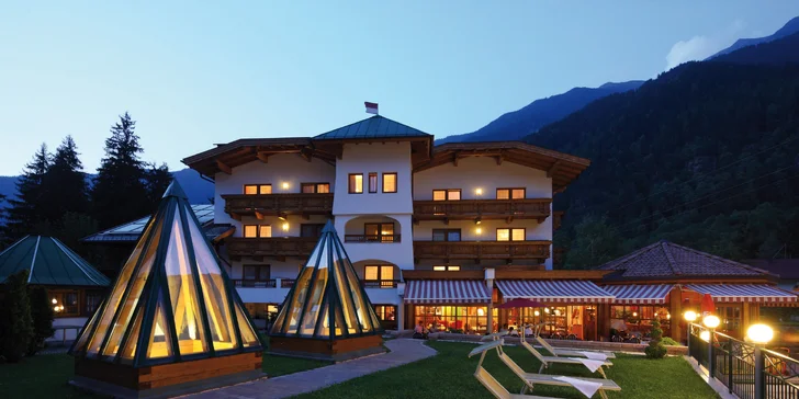 Dovolenka v oblasti Oetz v Tirolsku: 4* horský hotel s raňajkami alebo bez stravy a s wellness, 600 m od zjazdoviek