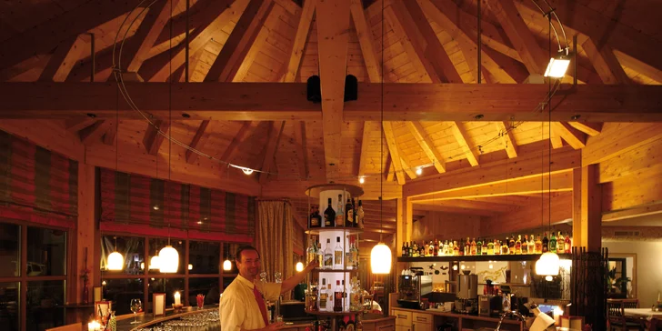 Dovolenka v oblasti Oetz v Tirolsku: 4* horský hotel s raňajkami alebo bez stravy a s wellness, 600 m od zjazdoviek