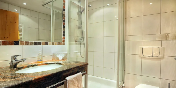 Dovolenka v oblasti Oetz v Tirolsku: 4* horský hotel s raňajkami alebo bez stravy a s wellness, 600 m od zjazdoviek