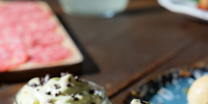 Výberové španielske Tapas menu pre dvoch s citronádou