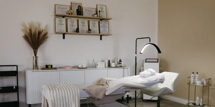 Kozmetické ošetrenia pleti: hydratácia, detox, mezoterapia, chemický peeling, anti-age a i.