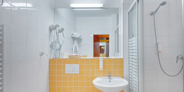 Jednotlivci, páry či s rodinou do Brna: hotel so strešným wellness, raňajky aj večere