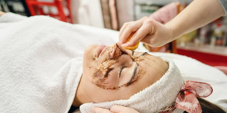 Kozmetické ošetrenia pleti: hydratácia, detox, mezoterapia, chemický peeling, anti-age a i.