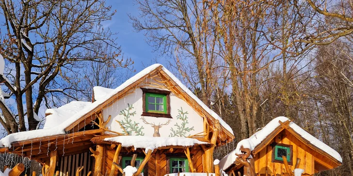 Chalúpky v Pekle Čertovina: polpenzia, animačný program, detská herňa a zľava na vstup do Rozprávkovej dedinky