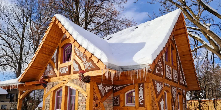 Chalúpky v Pekle Čertovina: polpenzia, animačný program, detská herňa a zľava na vstup do Rozprávkovej dedinky