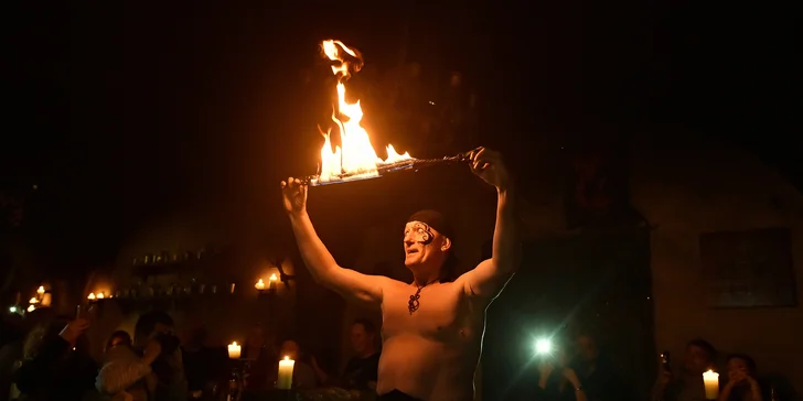 Noc v hoteli Rustikal na severe Čiech: stredoveký program, hostina aj ochutnávka piva v pivovare