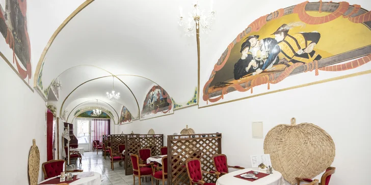 Pobyt neďaleko Orlických hôr: raňajky alebo polpenzia, wellness, masáž aj jazda na koňoch