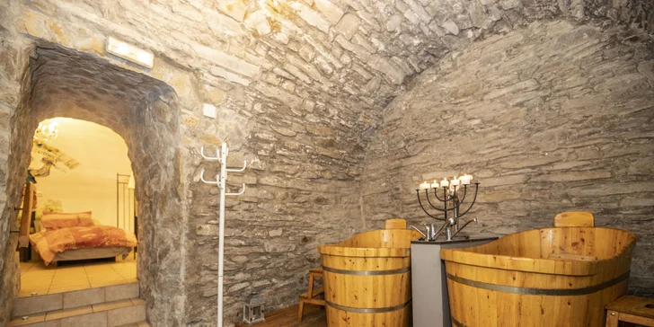 Pobyt neďaleko Orlických hôr: raňajky alebo polpenzia, wellness, masáž aj jazda na koňoch