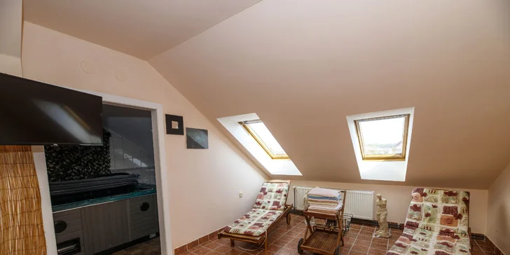 Pobyt neďaleko Orlických hôr: raňajky alebo polpenzia, wellness, masáž aj jazda na koňoch