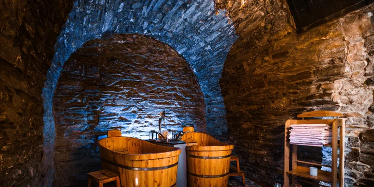 Pobyt neďaleko Orlických hôr: raňajky alebo polpenzia, wellness, masáž aj jazda na koňoch