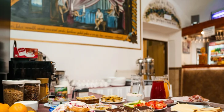 Pobyt neďaleko Orlických hôr: raňajky alebo polpenzia, wellness, masáž aj jazda na koňoch