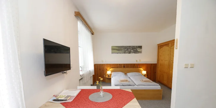 Pobyt v Jáchymove v Krušných horách: ubytovanie v izbách alebo apartmánoch