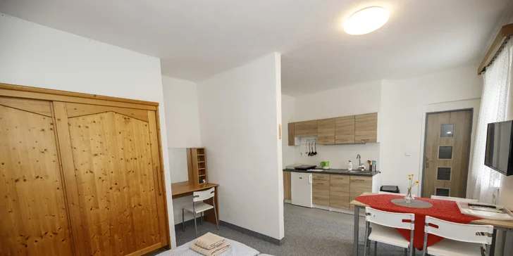 Pobyt v Jáchymove v Krušných horách: ubytovanie v izbách alebo apartmánoch