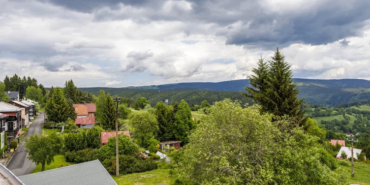 Pobyt v Jáchymove v Krušných horách: ubytovanie v izbách alebo apartmánoch