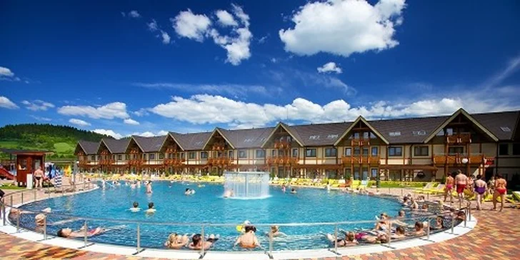 Celodenný vstup do termálnych bazénov GINO PARADISE Bešeňová