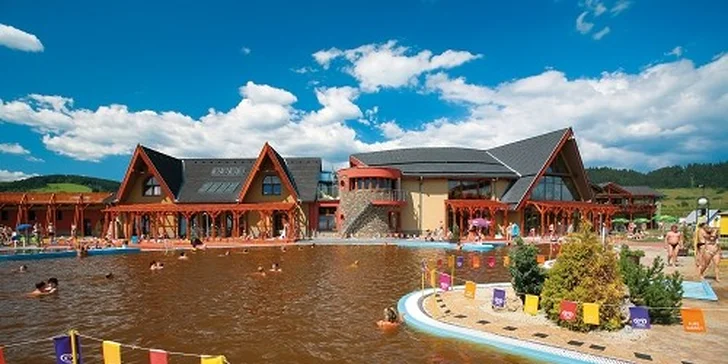 Celodenný vstup do termálnych bazénov GINO PARADISE Bešeňová