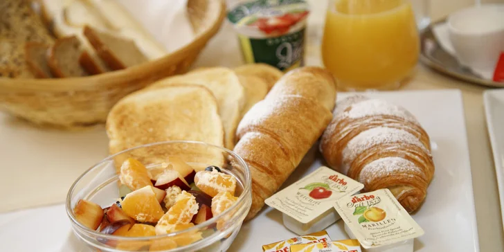 Pobyt v Orlických horách: hotel v štýle art deco, polpenzia aj vstup do bazéna či na zámok