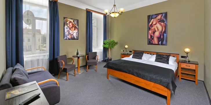 Pobyt v Orlických horách: hotel v štýle art deco, polpenzia aj vstup do bazéna či na zámok