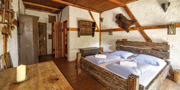 Noc plná zážitkov: Stredoveký hotel v Děteniciach, dobový program aj hostina