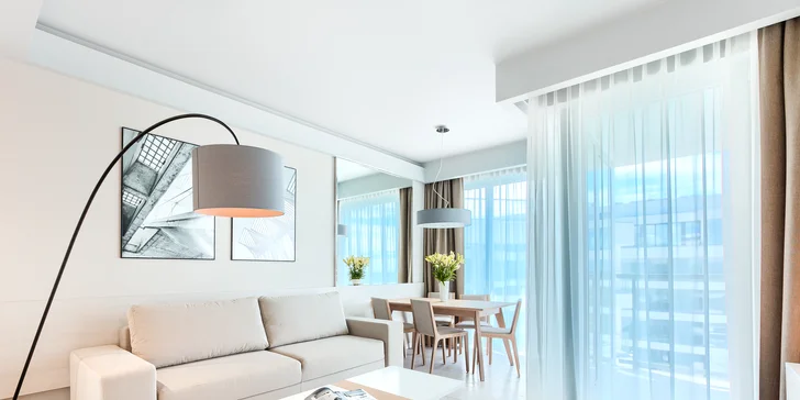 5* luxus pri Baltiku: moderné apartmány priamo pri mori, možnosť s raňajkami aj pobyt pre dve deti zadarmo