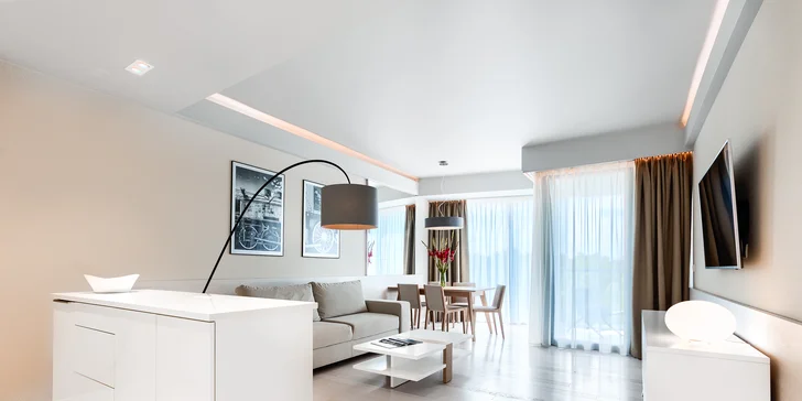 5* luxus pri Baltiku: moderné apartmány priamo pri mori, možnosť s raňajkami aj pobyt pre dve deti zadarmo