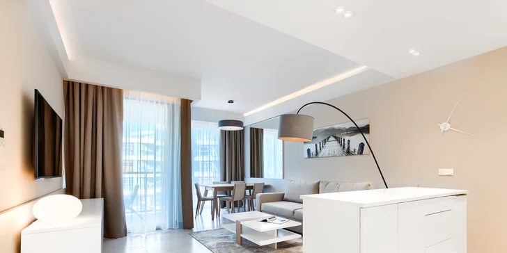 5* luxus pri Baltiku: moderné apartmány priamo pri mori, možnosť s raňajkami aj pobyt pre dve deti zadarmo