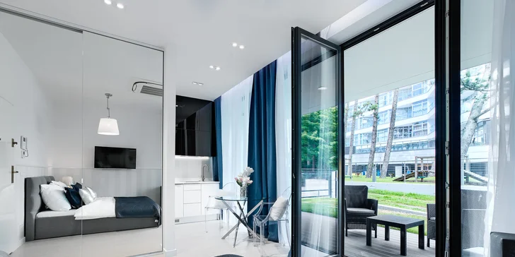 5* luxus pri Baltiku: moderné apartmány priamo pri mori, možnosť s raňajkami aj pobyt pre dve deti zadarmo