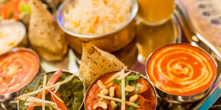 Vychutnajte si vo dvojici chutný vegetariánsky alebo mäsový Taj Mahal tanier