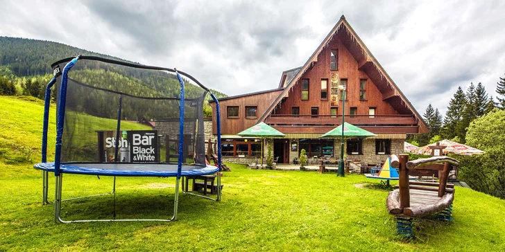 Pobyt v rodinnom hoteli v Špindlerovom Mlyne: polpenzia, zábava a výlety