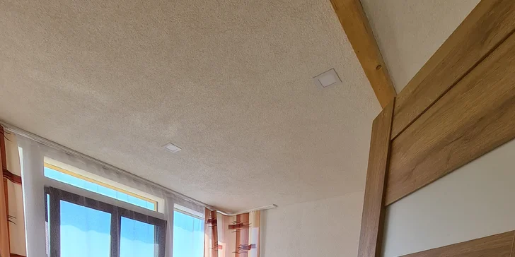 Až 8 dní pohody priamo pri Lipne: vybavený apartmán s kuchynkou a požičaním bicyklov aj infrasaunou