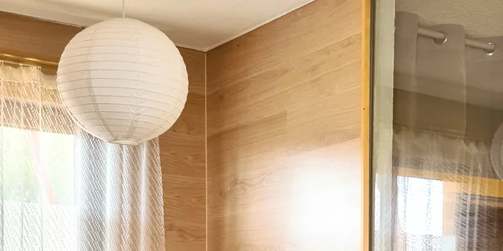 Až 8 dní pohody priamo pri Lipne: vybavený apartmán s kuchynkou a požičaním bicyklov aj infrasaunou