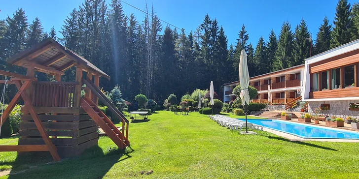 Dovolenka v chatovej osade na Lipne: vybavené apartmány pre 5 osôb a Lipno card