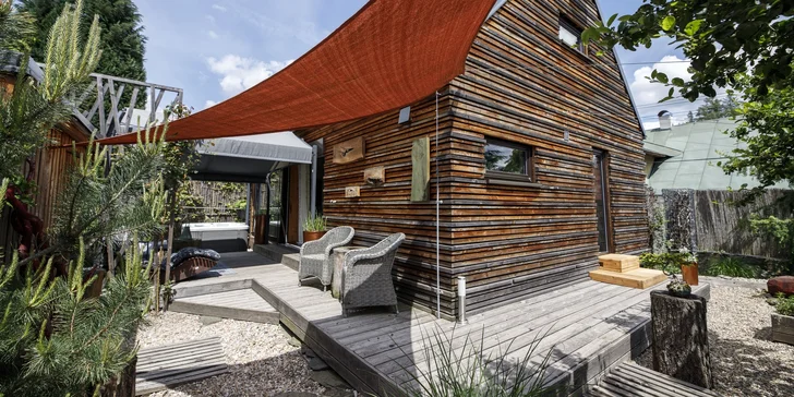 Buďte pár dní len spolu: romantický pobyt v luxusnej chate so saunou, vírivkou, cryo vaňou a krbom