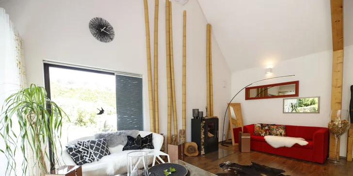 Buďte pár dní len spolu: romantický pobyt v luxusnej chate so saunou, vírivkou, cryo vaňou a krbom