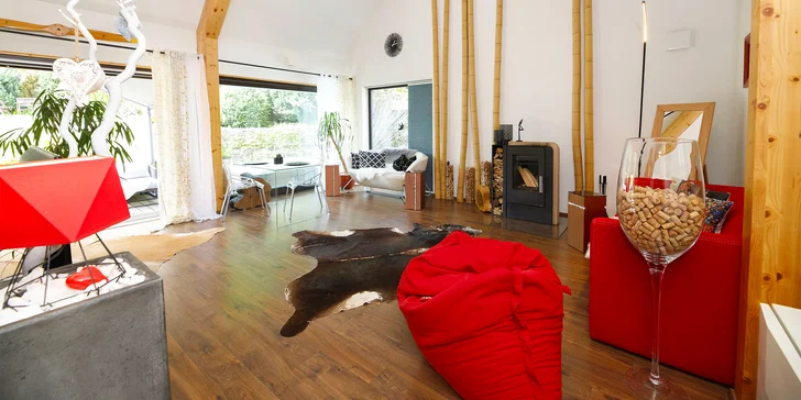 Buďte pár dní len spolu: romantický pobyt v luxusnej chate so saunou, vírivkou, cryo vaňou a krbom