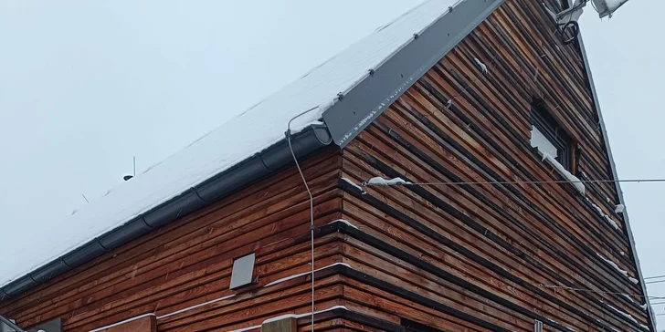 Buďte pár dní len spolu: romantický pobyt v luxusnej chate so saunou, vírivkou, cryo vaňou a krbom