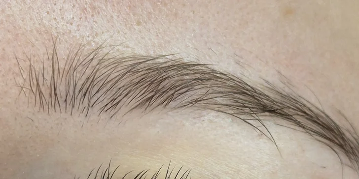 Syntetické mihalnice, lash lift alebo laminácia obočia