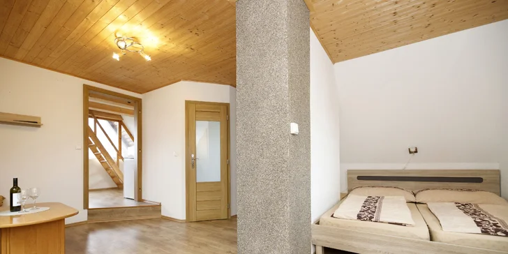 Dovolenka v chatovej osade na Lipne: vybavené apartmány pre 5 osôb a Lipno card