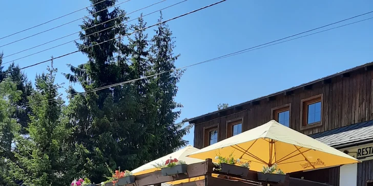 Jeseníky na pohodu: ubytovanie v horskej chate s raňajkami aj polpenziou, výlety pešo aj na bicykli