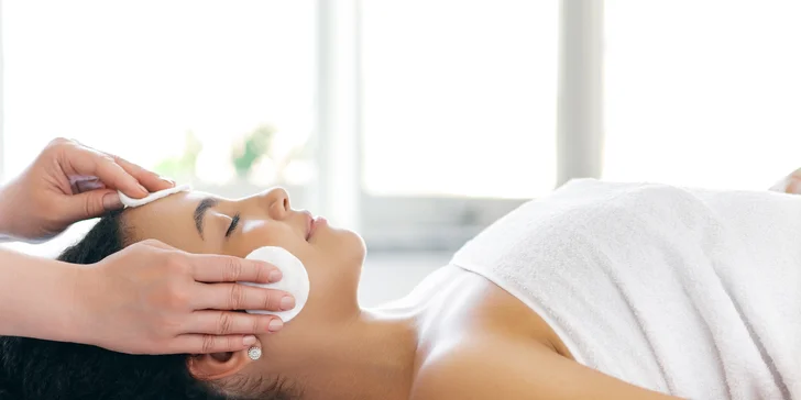 Koralový mikrospikulárny peeling s okamžitým a viditeľným efektom