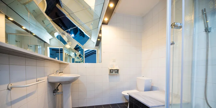 Novo zrekonštruovaný Lovecký Zámoček nad Liberecom pre 2–4 výletníkov aj s raňajkami