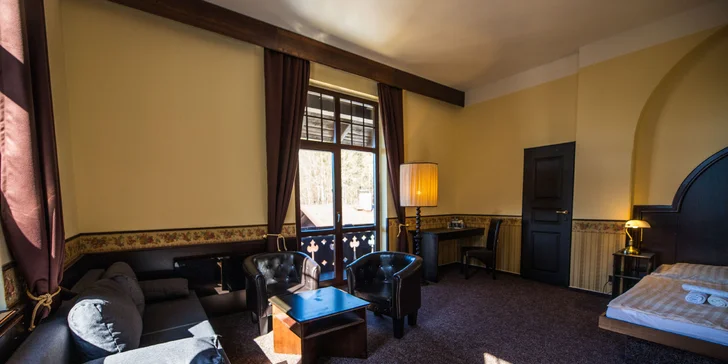 Novo zrekonštruovaný Lovecký Zámoček nad Liberecom pre 2–4 výletníkov aj s raňajkami