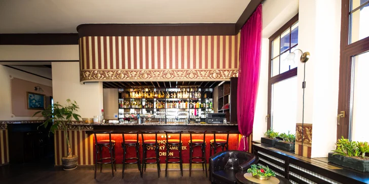 Novo zrekonštruovaný Lovecký Zámoček nad Liberecom pre 2–4 výletníkov aj s raňajkami