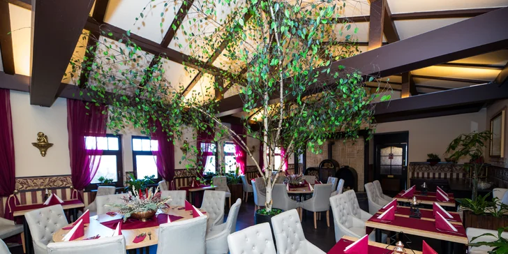 Novo zrekonštruovaný Lovecký Zámoček nad Liberecom pre 2–4 výletníkov aj s raňajkami