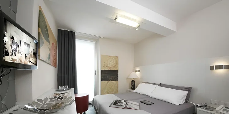 Lago di Garda: hotel pri jazere a pláži, požičanie bicyklov, welcome drink aj strava